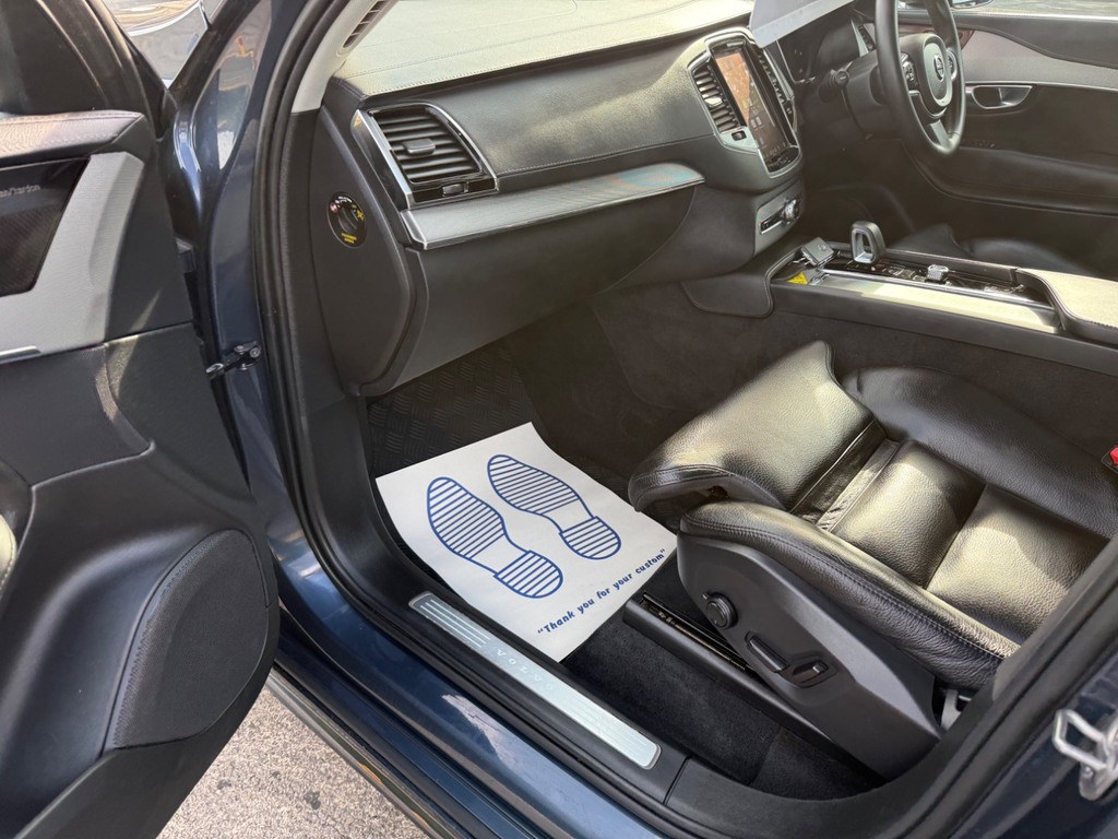 Volvo XC90 Recharge Ultimate, T8 Awd Plug-in Hybrid, Black #47