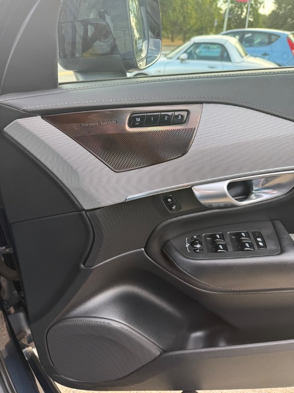 Volvo XC90 Recharge Ultimate, T8 Awd Plug-in Hybrid, Black #51
