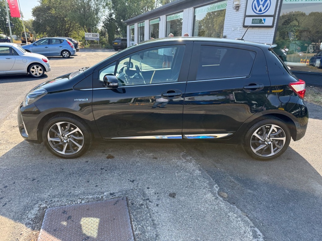 Toyota Yaris 1.5 Hybrid Icon Cvt Blue #8