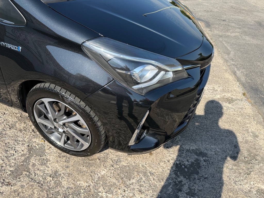 Toyota Yaris 1.5 Hybrid Icon Cvt Blue #15