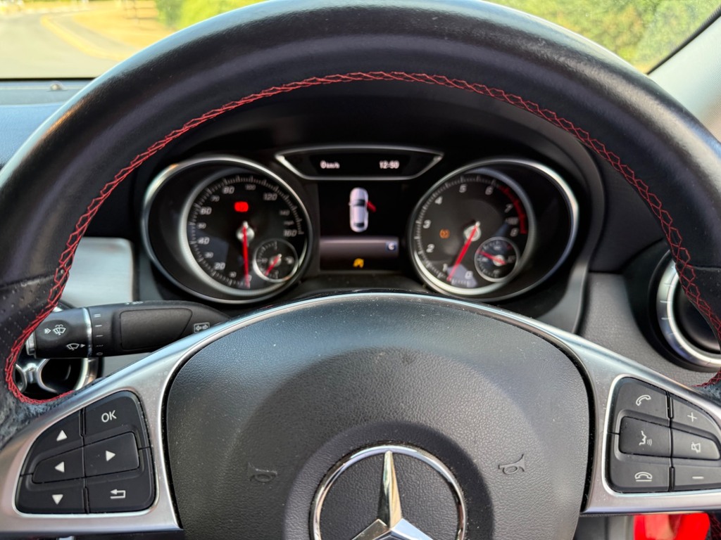 Mercedes-Benz CLA Class Saloon 1.3 Cla180 Amg Line - Heated Leatherna White #24