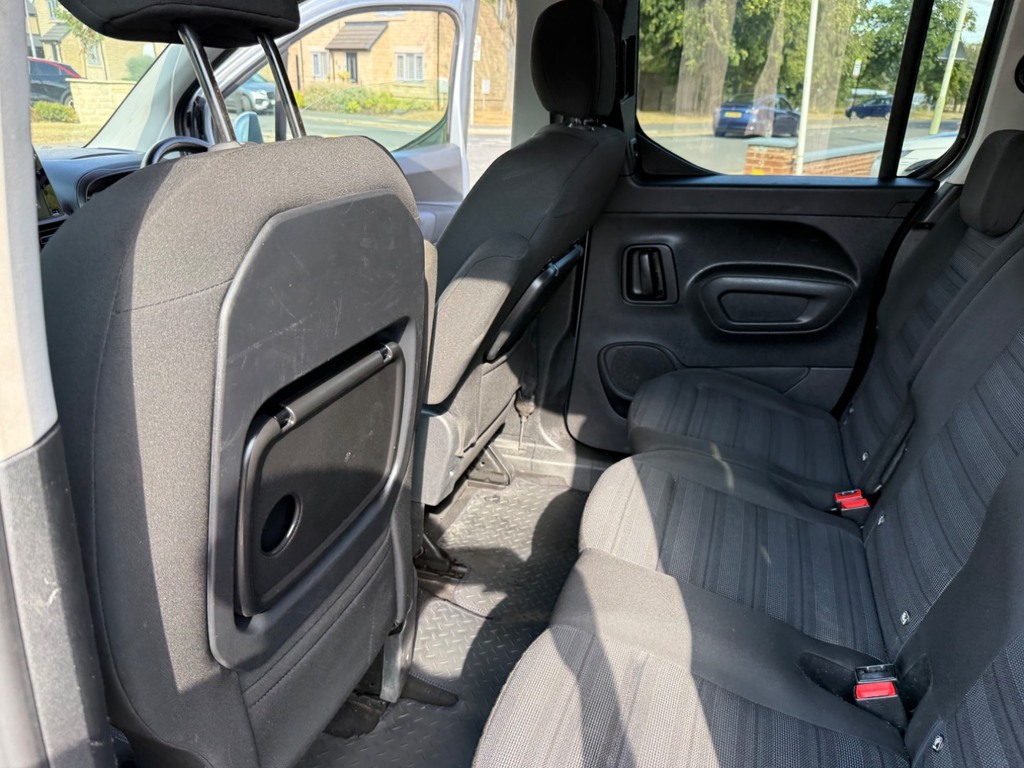 Vauxhall Combo Life 1.2I Turbo 130 Ps Elite Mpv 7-Seat Blue #34
