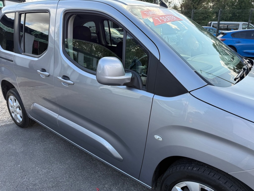 Vauxhall Combo Life 1.2I Turbo 130 Ps Elite Mpv 7-Seat Blue #10