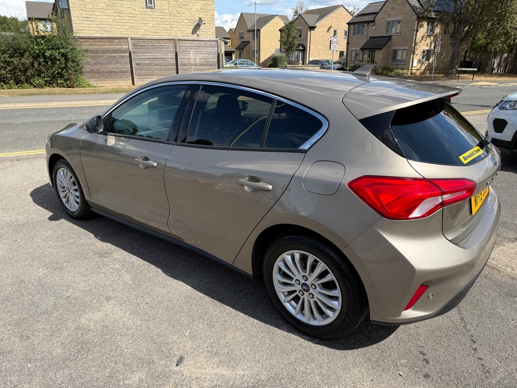 Ford Focus 1.0 Ecoboost 125 Titanium Silver #5