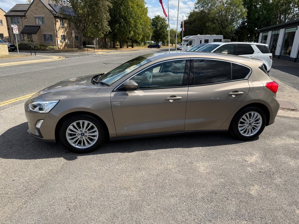 Ford Focus 1.0 Ecoboost 125 Titanium Silver #6