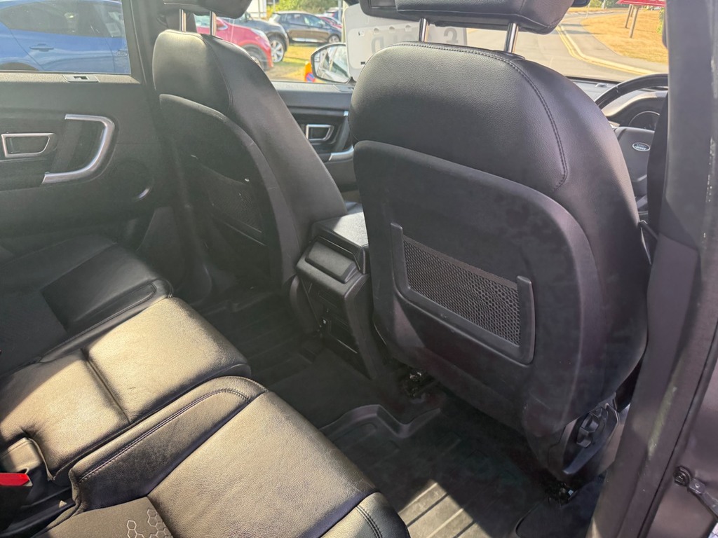 Land Rover Discovery Sport 2.0 Td4 180 Hse Silver #34