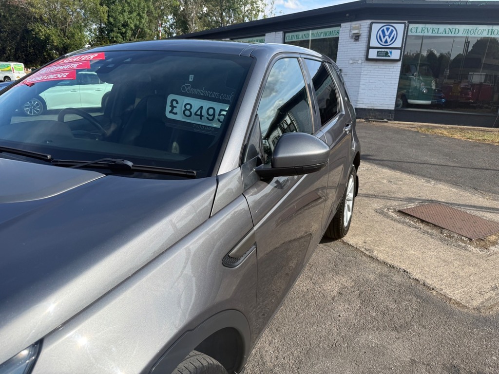 Land Rover Discovery Sport 2.0 Td4 180 Hse Silver #13