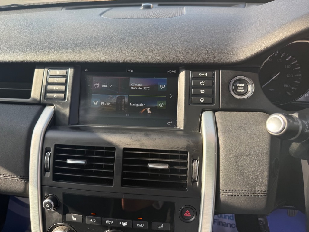 Land Rover Discovery Sport 2.0 Td4 180 Hse Silver #29