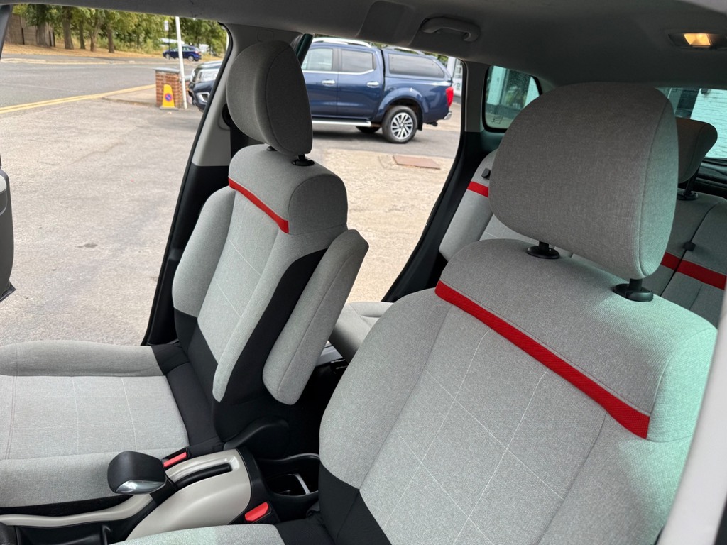 Citroen C3 Aircross 1.2 Puretech Flair Euro 6 Ss White #44