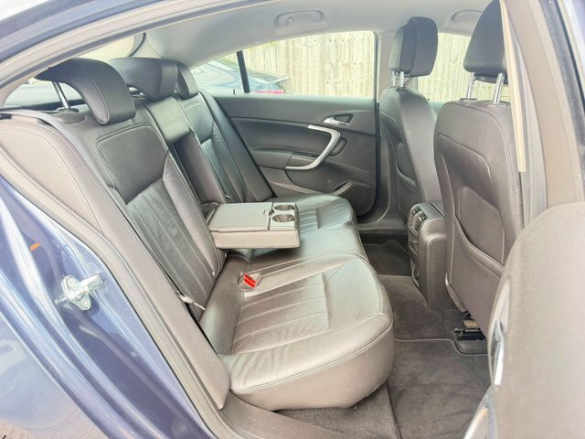 Vauxhall Insignia 1.8 16V Exclusiv Euro 5 Silver #12