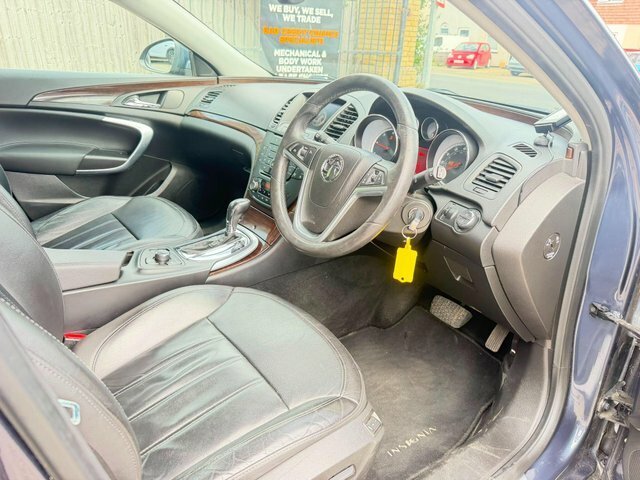 Vauxhall Insignia 1.8 16V Exclusiv Euro 5 Silver #11