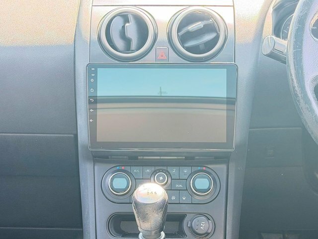 Nissan Qashqai Tekna Silver #22