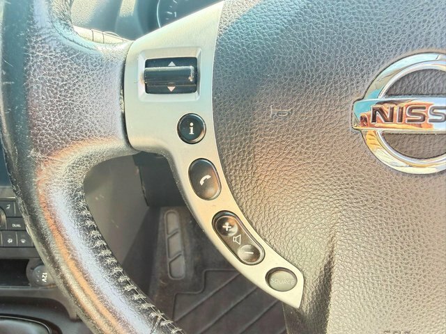 Nissan Qashqai Tekna Silver #25