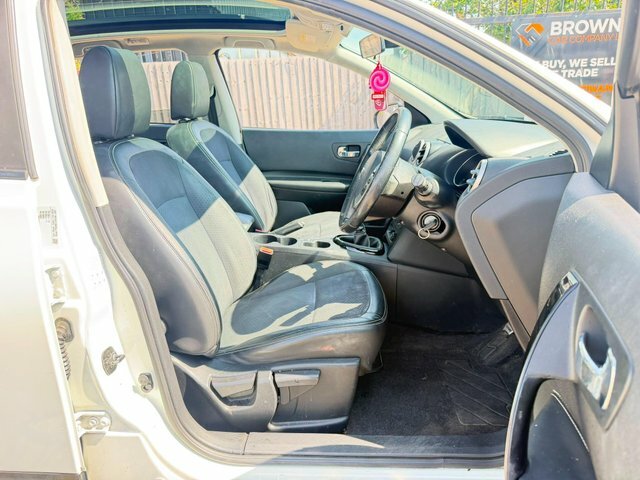 Nissan Qashqai Tekna Silver #9