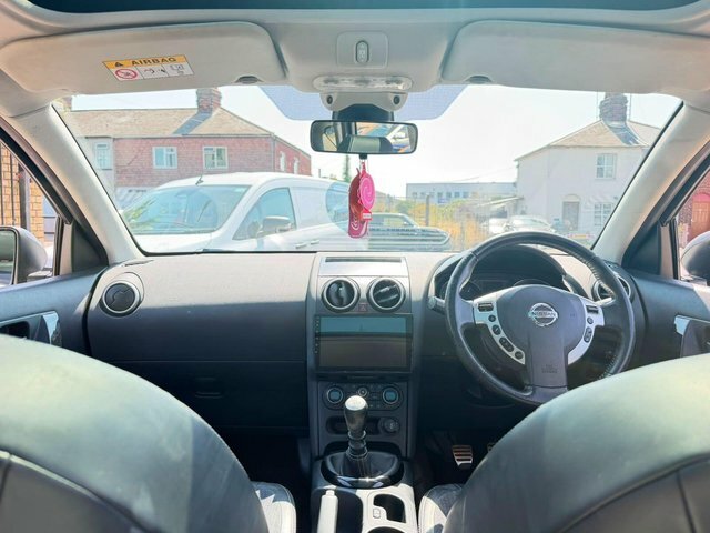 Nissan Qashqai Tekna Silver #21