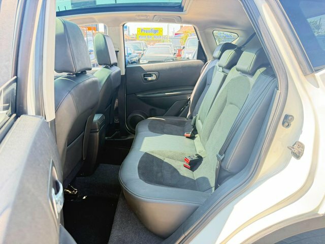 Nissan Qashqai Tekna Silver #15