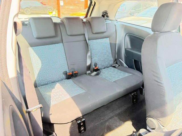 Ford Fiesta 1.6 Ghia 16V 100 Bhp Blue #14