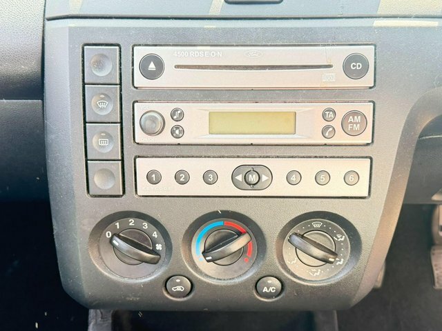Ford Fiesta 1.6 Ghia 16V 100 Bhp Blue #15
