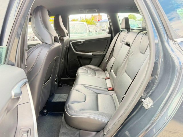 Volvo XC60 D5 Se Lux Nav Suv Awd Euro 6 Ss #17