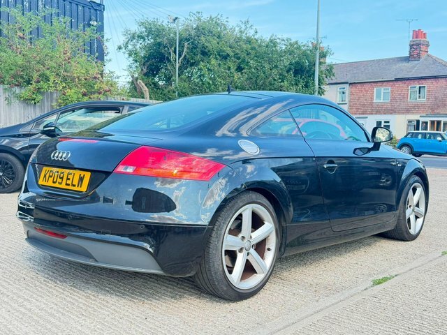 Audi TT 2.0 Tfsi S Line Euro 4 Black #3