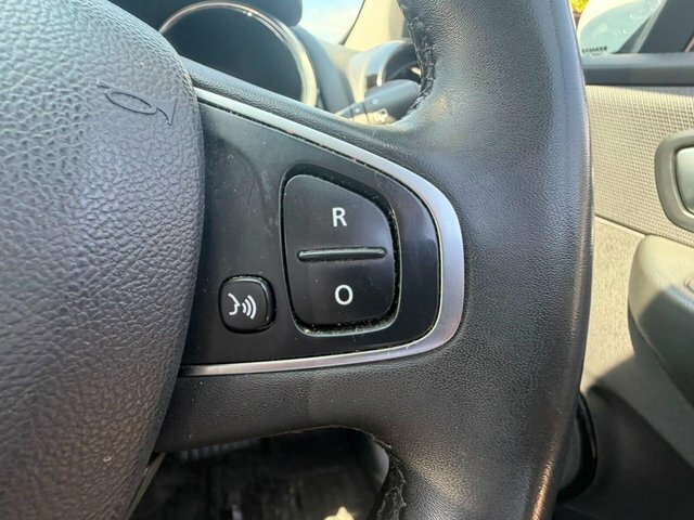 Renault Clio Renault Clio 1.6T 16V Renaultsport Trophy Nav 220 Silver #24