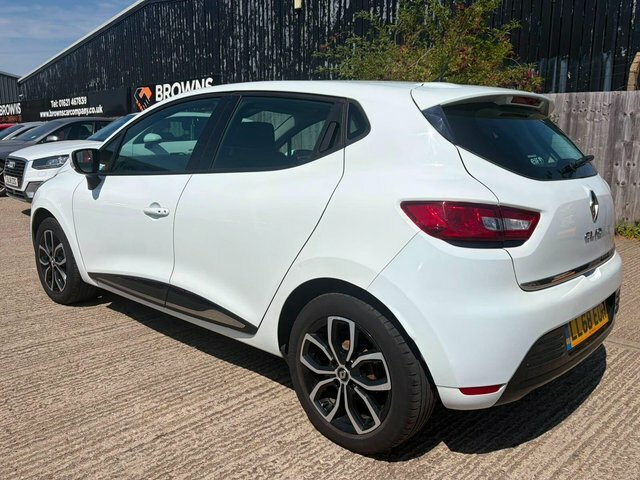 Renault Clio 0.9 Tce Play Euro 6 S S White #5