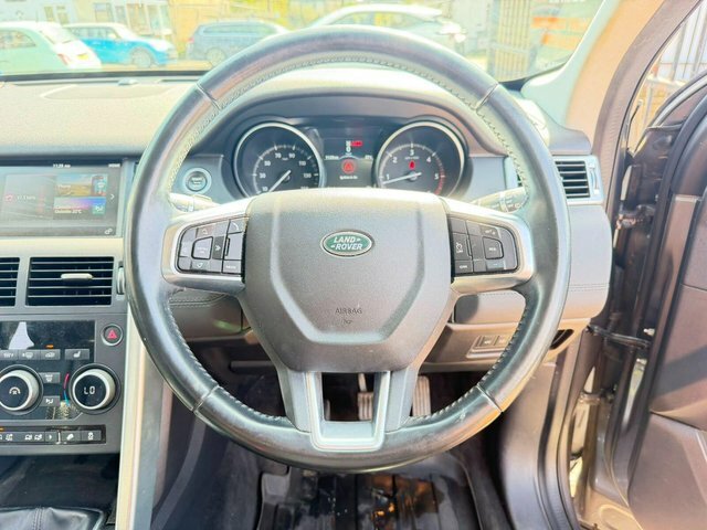 Land Rover Discovery Sport 2.0 Td4 180 Hse  #24