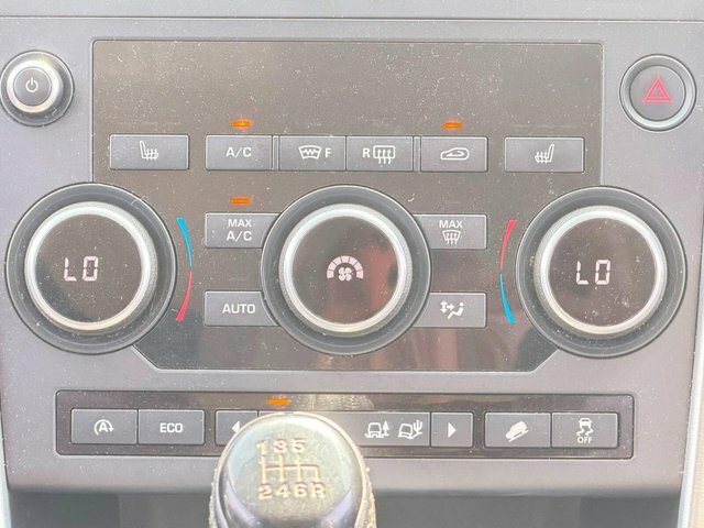Land Rover Discovery Sport 2.0 Td4 180 Hse  #23