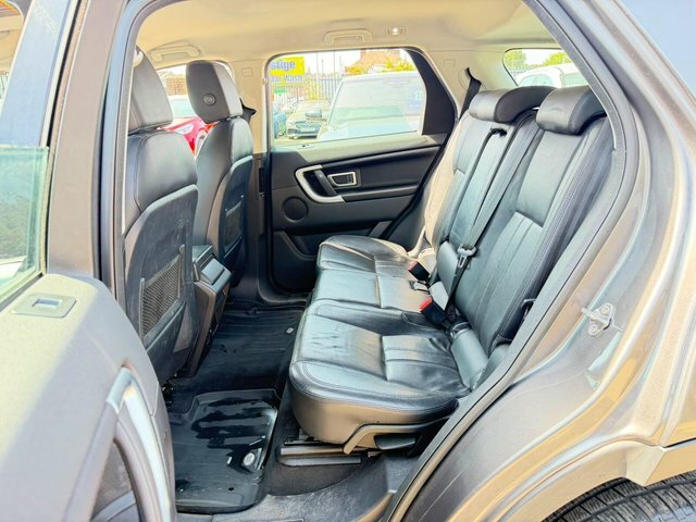 Land Rover Discovery Sport 2.0 Td4 180 Hse  #15