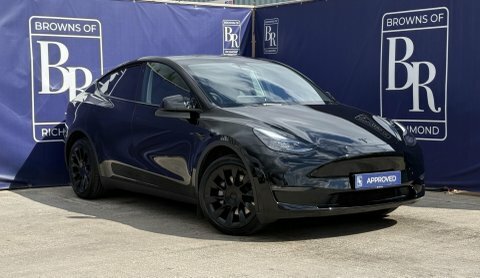 Tesla Model Y Dual Motor Long Black
