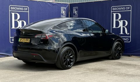Tesla Model Y Dual Motor Long Black #4
