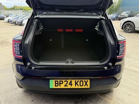 Volvo EX30 Twin Motor Performance Ultra Sunroof, Harmankard #16
