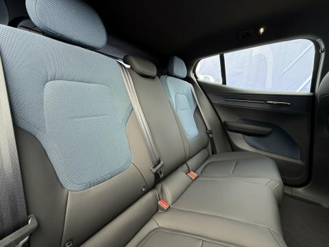 Volvo EX30 Twin Motor Performance Ultra Sunroof, Harmankard #21
