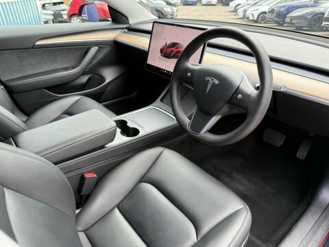 Tesla Model 3 Saloon 4dr Electric Red #2