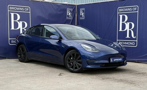 Tesla Model 3 Dual Motor Long Blue