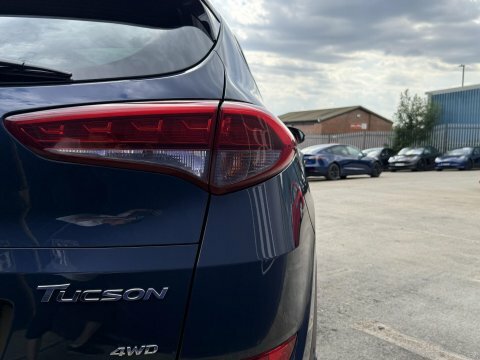 Hyundai Tucson 1.7 Crdi Blue Drive Sport Edition 2Wd Beige #16