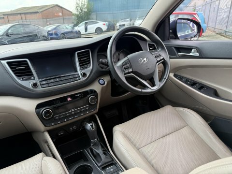 Hyundai Tucson 1.7 Crdi Blue Drive Sport Edition 2Wd Beige #24