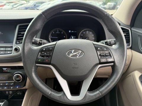 Hyundai Tucson 1.7 Crdi Blue Drive Sport Edition 2Wd Beige #29