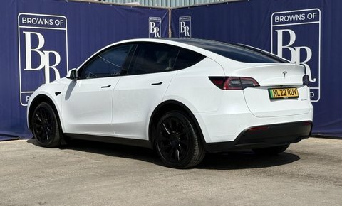 Tesla Model Y Dual Motor Long NL22RUV White #6