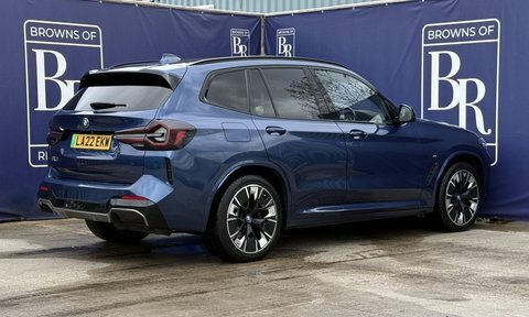 BMW iX3 80Kwh M Sport LA22EKW Blue #4