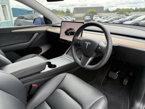 Tesla Model Y Dual Motor Long MM73ZTP Grey #2