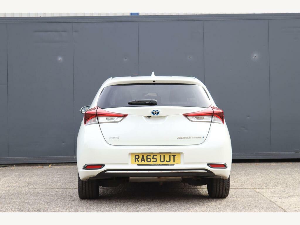 Toyota Auris 1.8 Vvt-h Design Cvt Euro 6 S S RA65UJT White #6