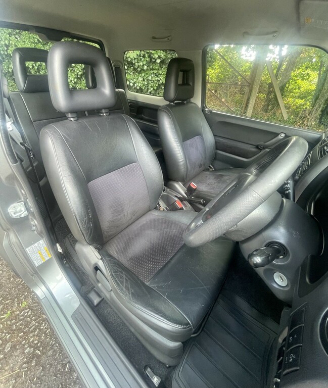 Suzuki Jimny Suzuki Jimny 1.3 Vvt Jlx 4X4 Just Taken In Par Red #9