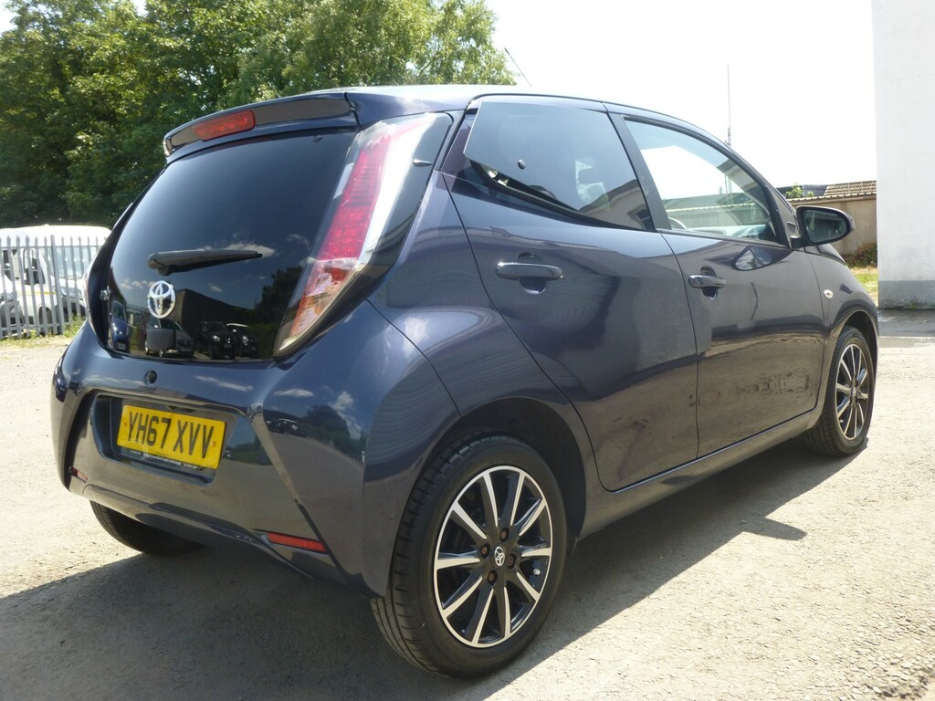 Toyota Aygo 1.0 Vvt-i X-style X-shift Cvt 23000 Miles YH67XVV Blue #5