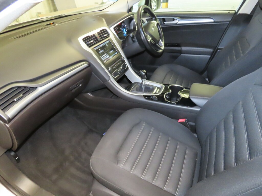 Ford Mondeo 2.0 Tdci 150 Bhp Econetic Zetec Estate Touring Eur Silver #6