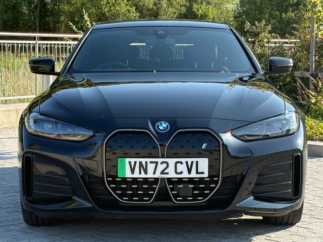 BMW i4 83.9Kwh M Sport Gran VN72CVL Black #4