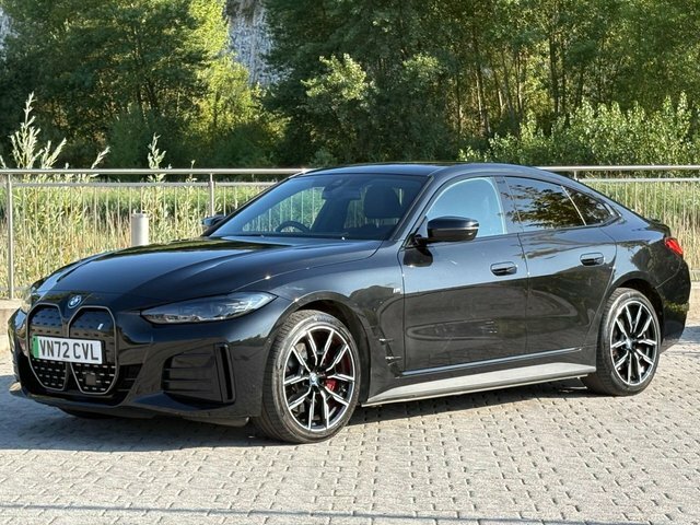 BMW i4 83.9Kwh M Sport Gran VN72CVL Black #3