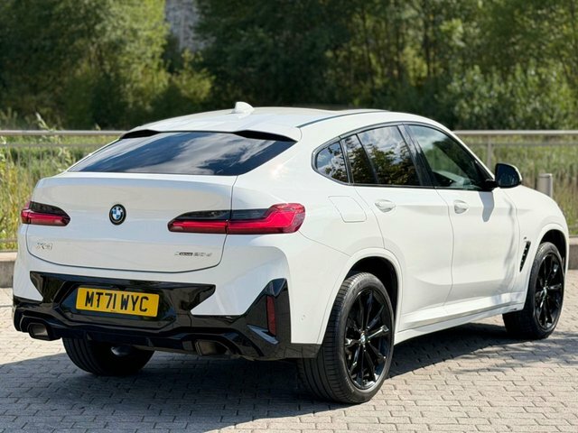 BMW X4 20D Mht M Sport White #6