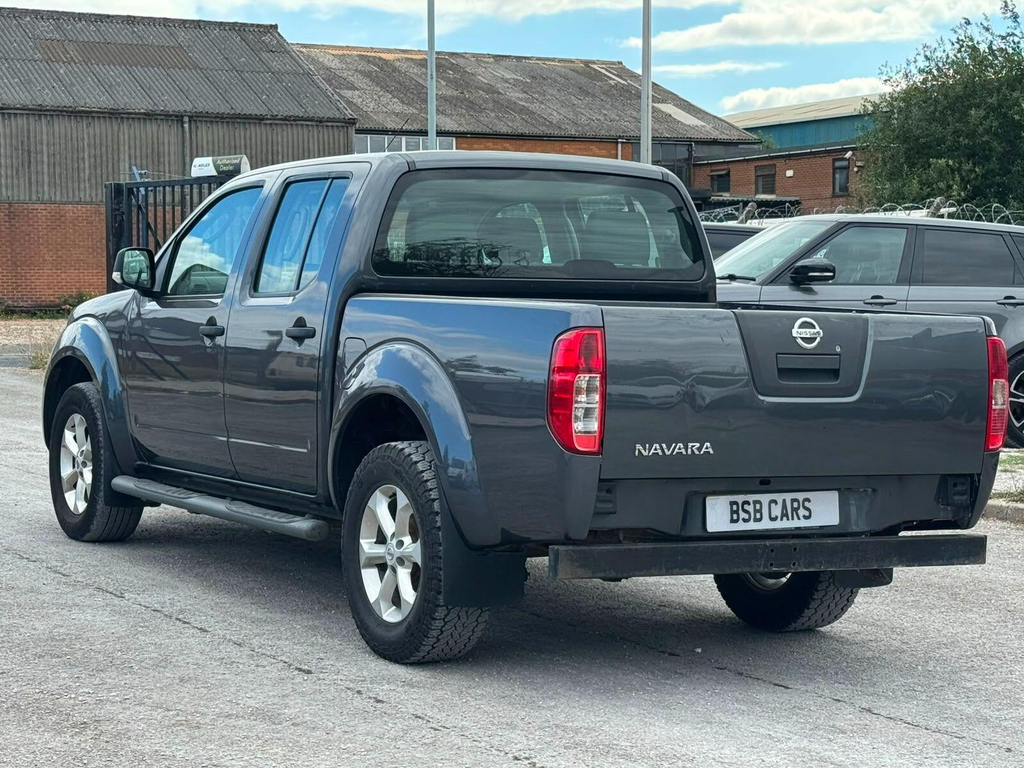 Nissan Navara 2.5 Dci Visia 4Wd Euro 5 Grey #5