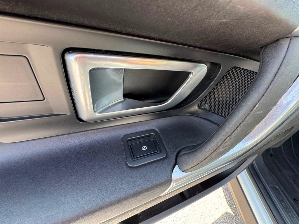 Land Rover Discovery Sport 2L Hse Black Black #22